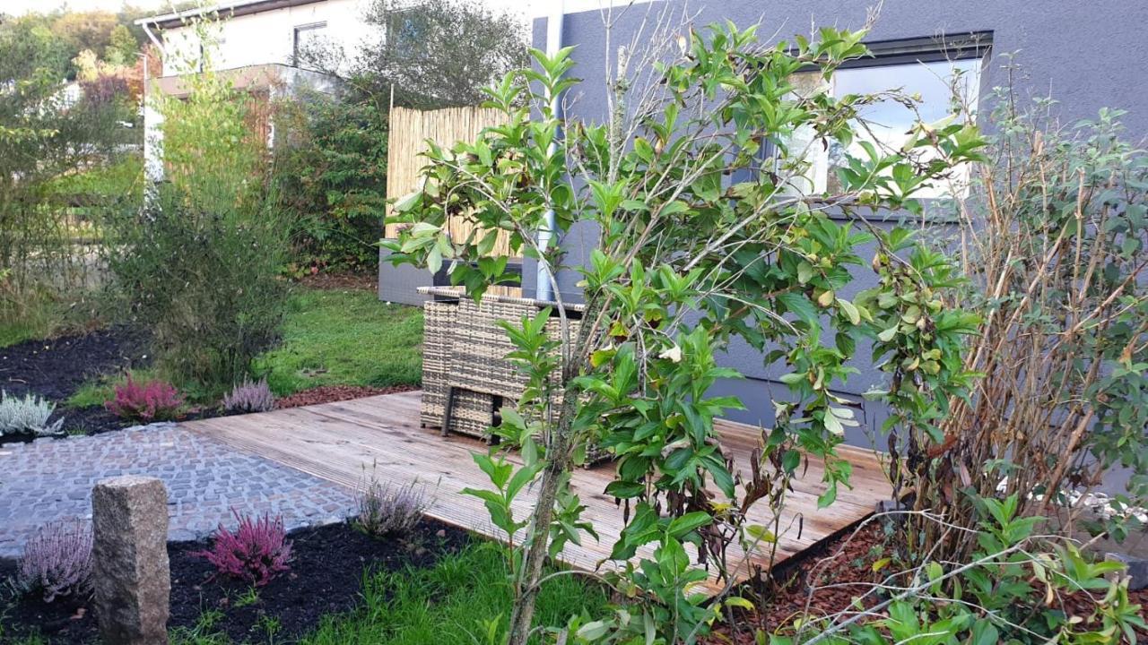 Haus Edda - Ferienwohnungen Mit Garten Und Schlossblick Marburg Exteriör bild